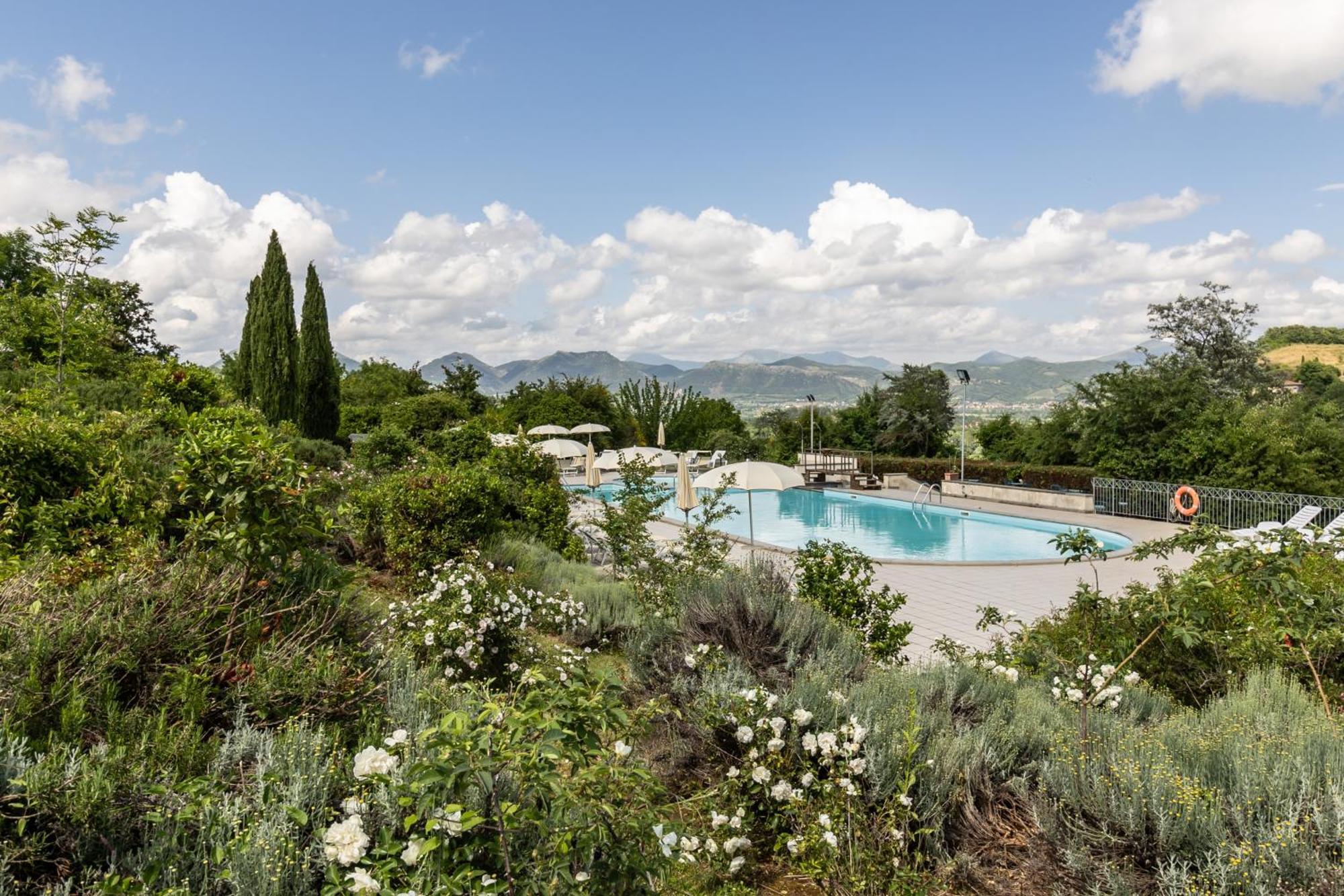 גוביו Tenuta Borgo San Michele מראה חיצוני תמונה